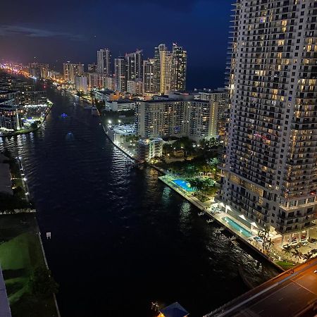 Amazing Studio Beach Walking Distance! 26B Plaja Hallandale Exterior foto