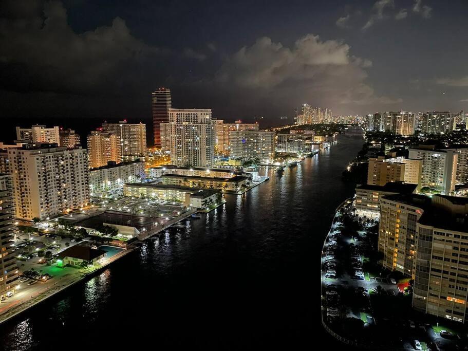 Amazing Studio Beach Walking Distance! 26B Plaja Hallandale Exterior foto