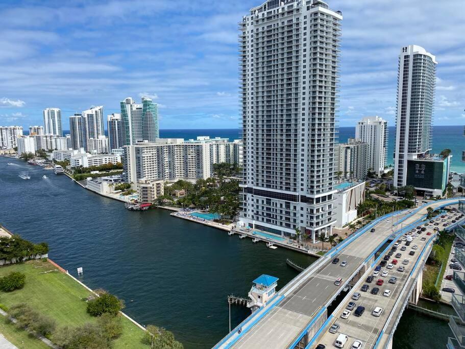 Amazing Studio Beach Walking Distance! 26B Plaja Hallandale Exterior foto