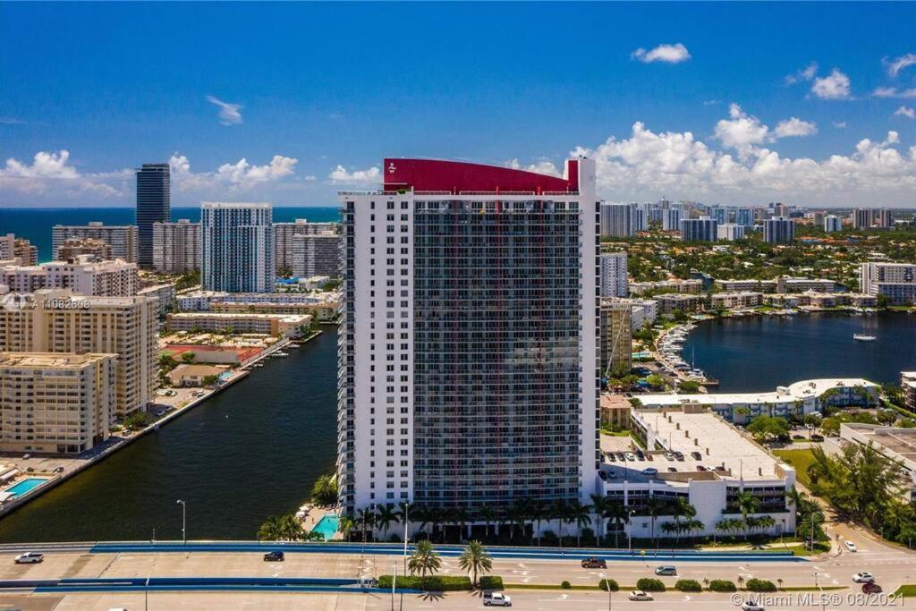 Amazing Studio Beach Walking Distance! 26B Plaja Hallandale Exterior foto
